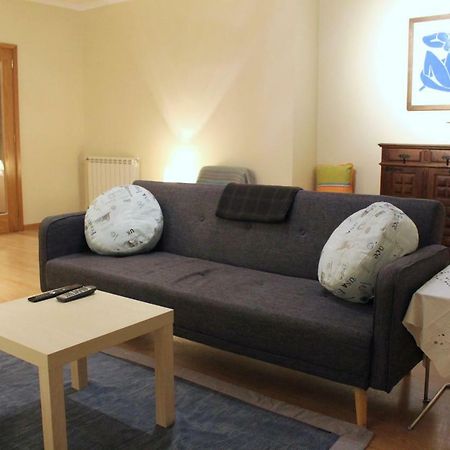 Oporto Apartment Canide Beach บีลาโนวาเดกายา ภายนอก รูปภาพ